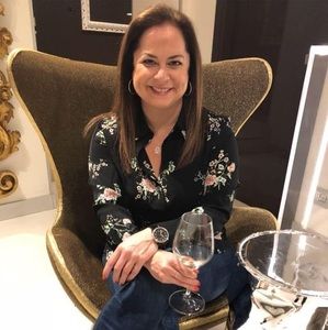 Meet your Posher, Annie